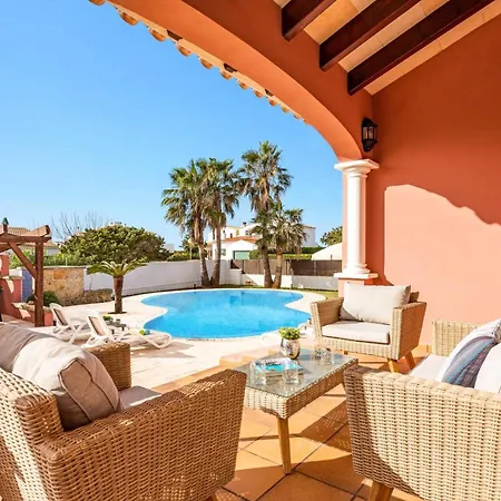 Villa Juanita Mar By *